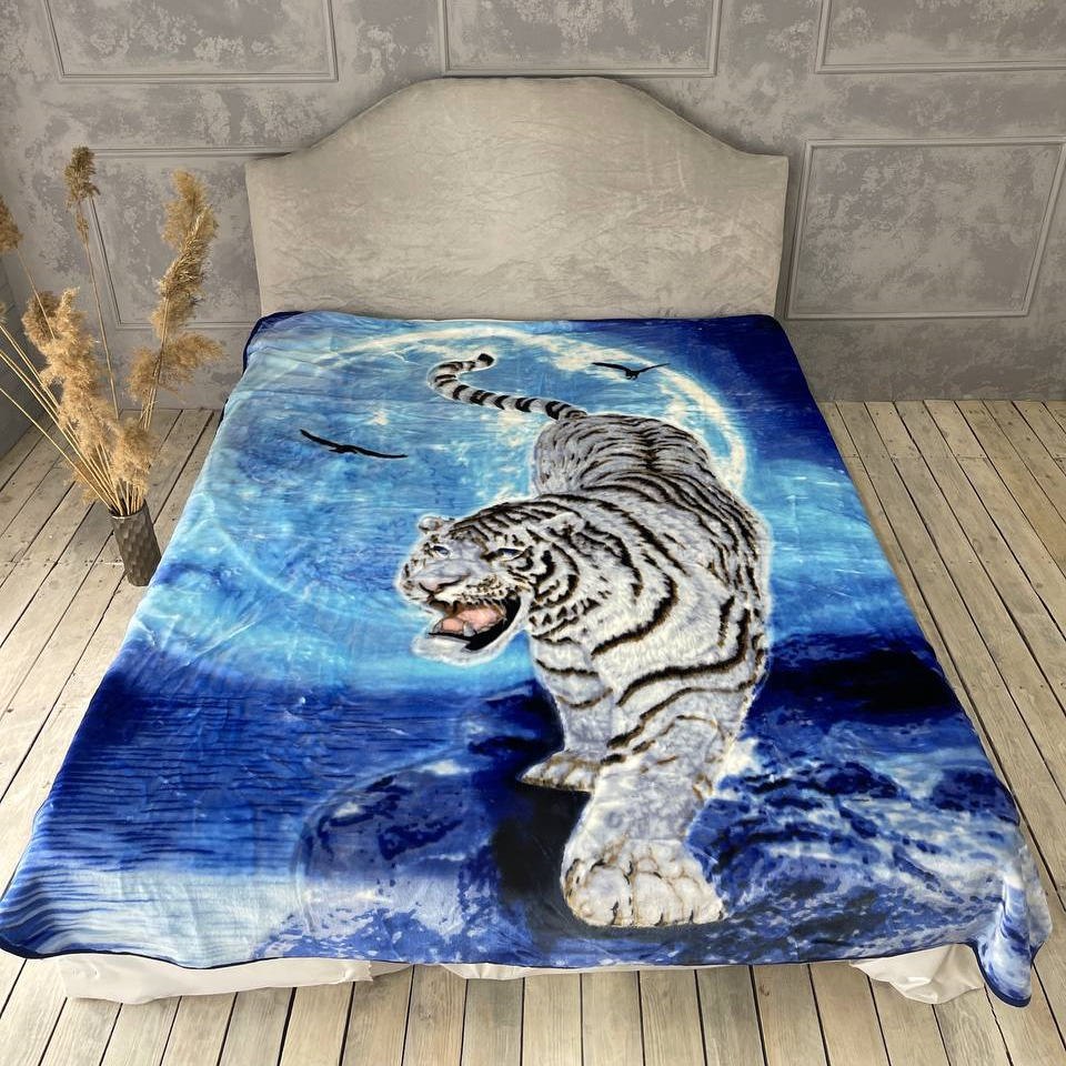 Плед на диван гладкий Тигр на воде *