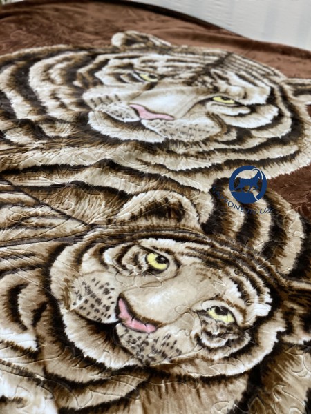 Плед на кровать стриженный  Тигрица с тигренком 200х240 3,5 кг
