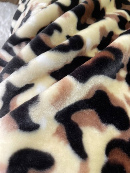 Плед на диван гладкий Ягуар*