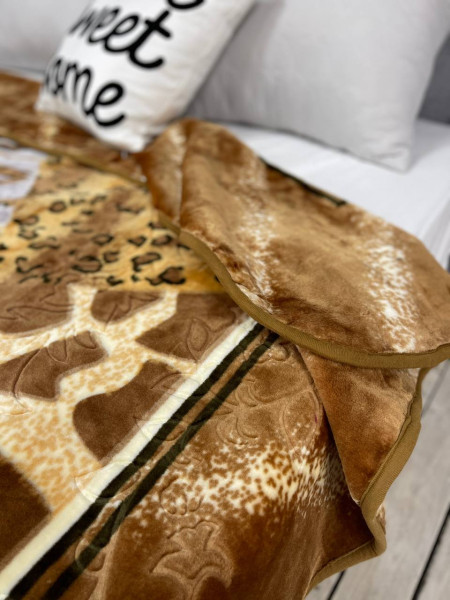Плед на кровать стриженный 3,5 кг Жираф 200х240