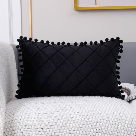 Декоративна подушка з помпонами, чорна