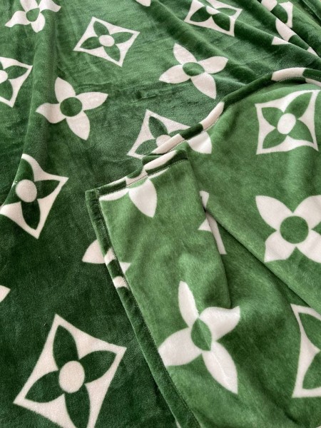 Плюшевый плед микрофибра (покрывало на диван Королевское)  LV Зеленый